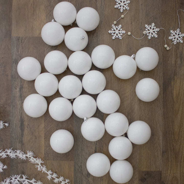 60Ct Shatterproof Shiny Christmas Ball Ornament Set 2.5" - White